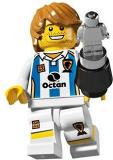 8804-footballer